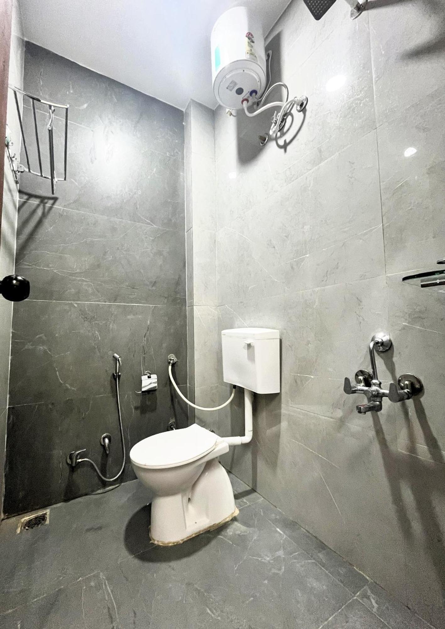Shree Stay Inn Luxe' Holiday Home Ujjain Buitenkant foto